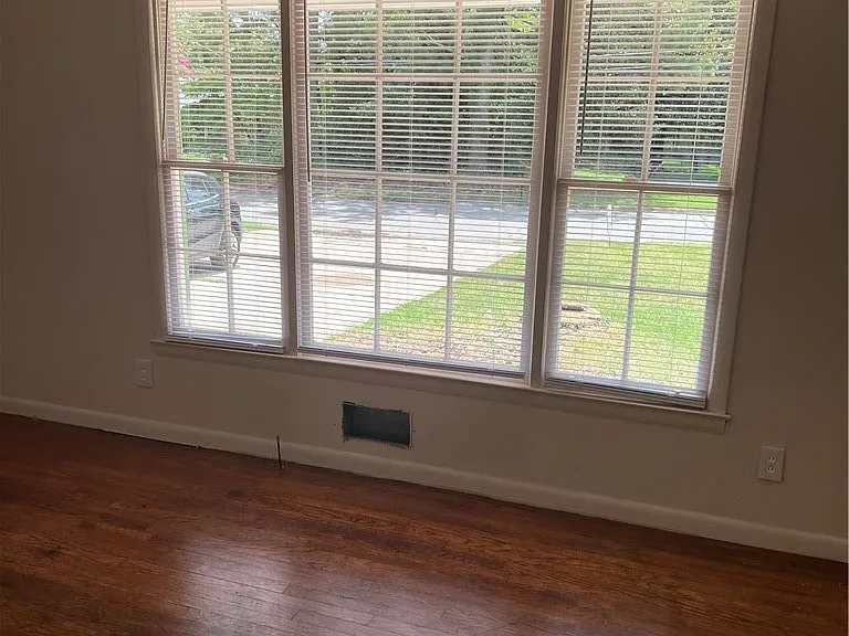 255 Vista Dr — Photo 8