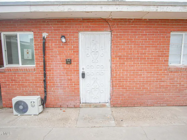 1421 Saint Johns Dr Unit 2, El Paso, TX 79903