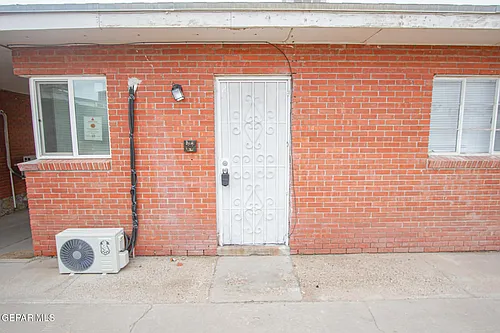 1421 Saint Johns Dr #2 Photo 1