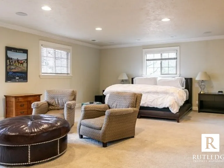 6565 Whispering Pines Ln — Photo 18