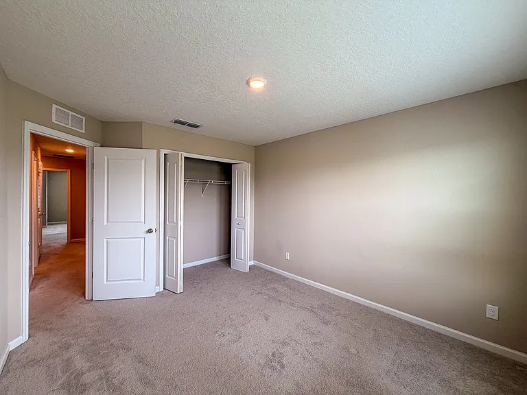 421 Boracay Cir — Photo 22