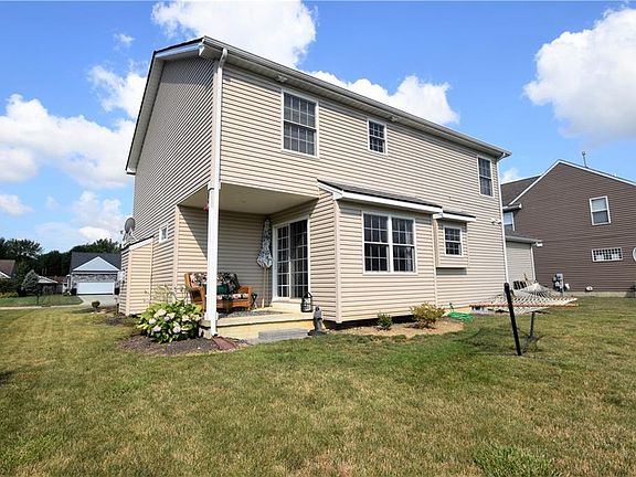 4th image of 13154 Kensington Dr