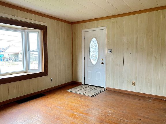 5th image of 1376 12th St