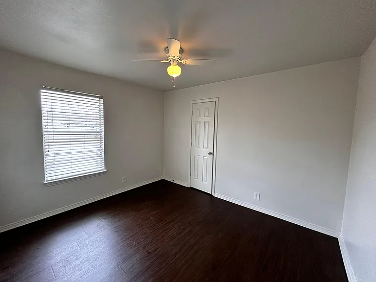 3622 Gray Dr — Photo 16