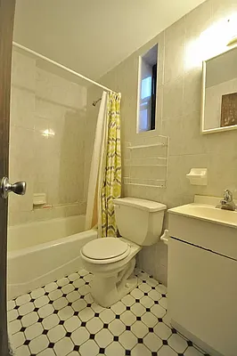 Rented by Compass | media 4
