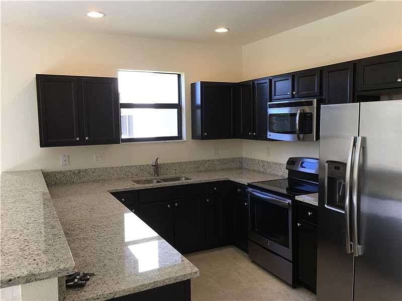 2nd image of 15150 SW 119th Way