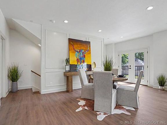 3rd image of 1379 E 13th St #302