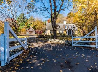 773 South St, Walpole, MA 02081