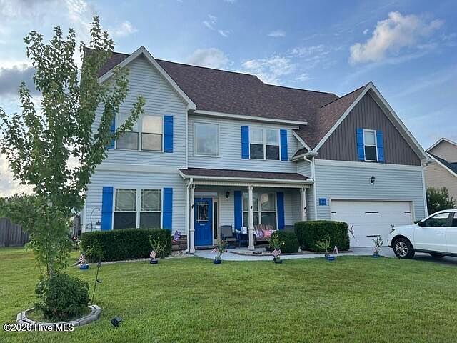 1st image of 304 SW Plantation Drive