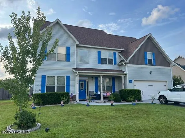 304 SW Plantation Drive, Maple Hill, NC 28454