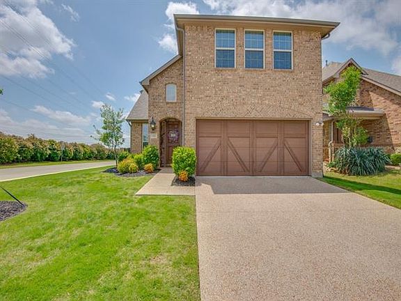 2nd image of 316 Sir Brine Dr