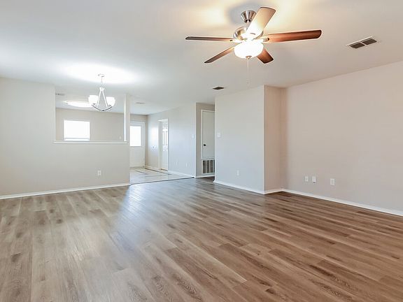 4th image of 8123 Stowe Springs Ln