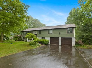 107 Echo Ridge Dr, Vernon, CT 06066