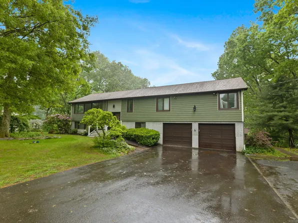 107 Echo Ridge Drive, Vernon, CT 06066