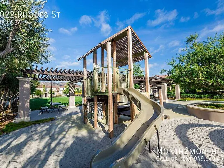 9022 Rhodes St — Photo 72