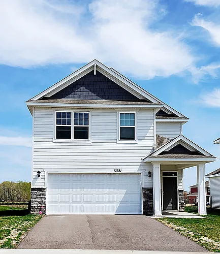 126XX Erskin Cir NE Photo 1