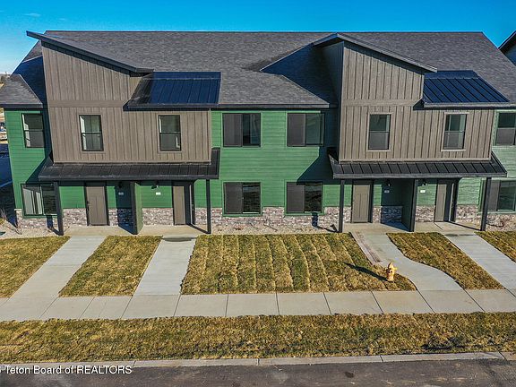 2nd image of 1619 Grinnell Way