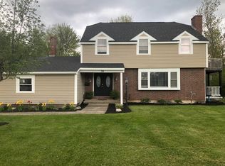 70 Starlight Dr, Brewer, ME 04412