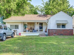 2909 E 1st St S, Tulsa, OK 74104