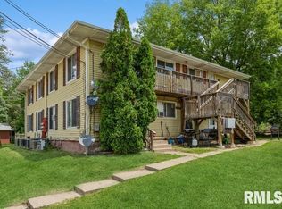 309 3rd Ave #A, Hampton, IL 61256