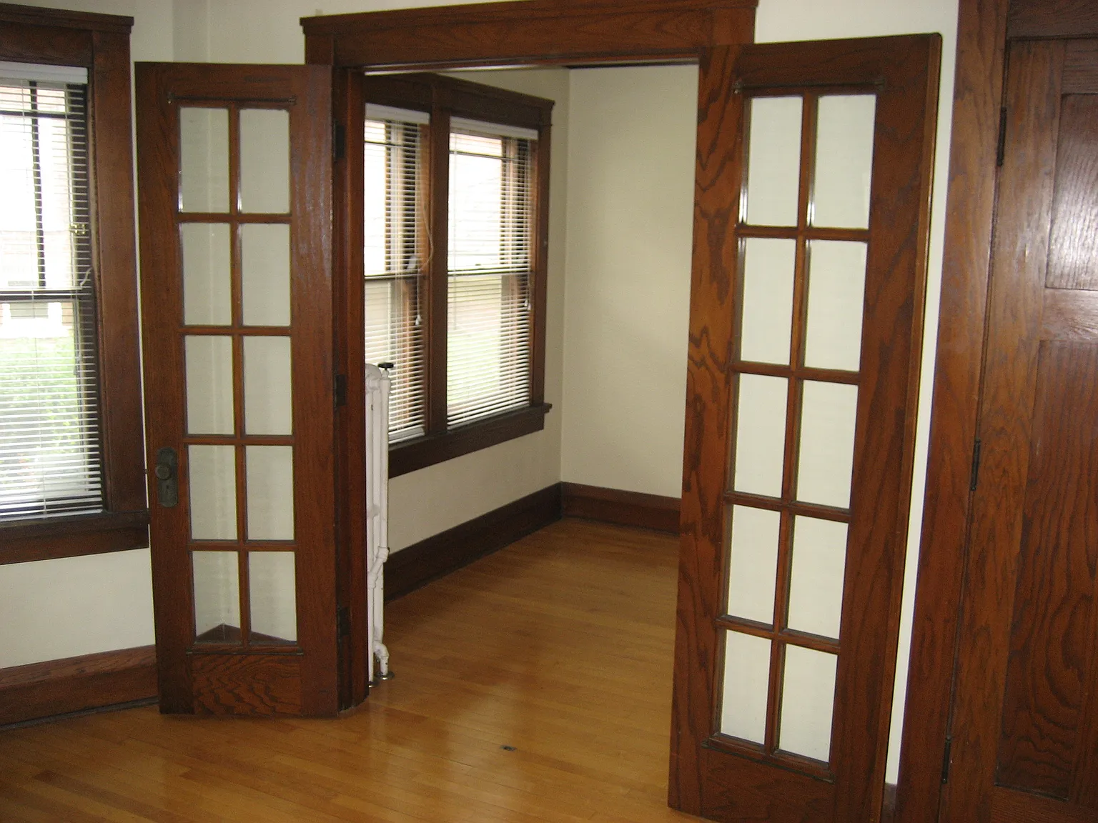 330 Norris Court — Photo 3