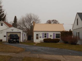 519 Henry St, Kewaunee, WI 54216