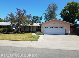 9104 Cecile Way, Sacramento, CA 95826