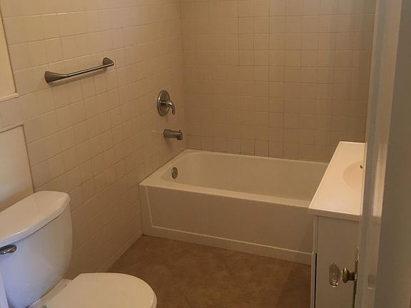 4th image of 4376 Utah St