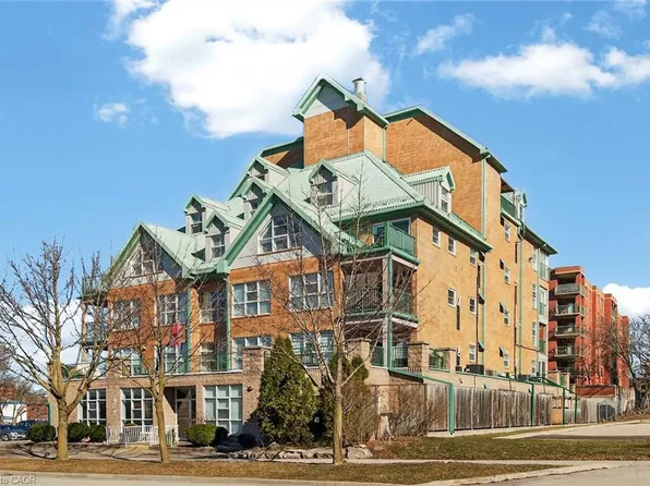 19 Lake Ave S #303, Hamilton, ON L8G 2V1