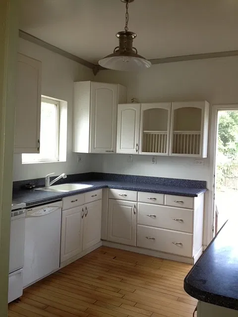 3 bed, 1500 sqft, $1,700 — Photo 2