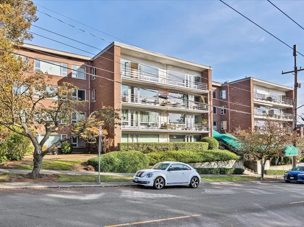530 W Olympic Pl, Seattle, WA