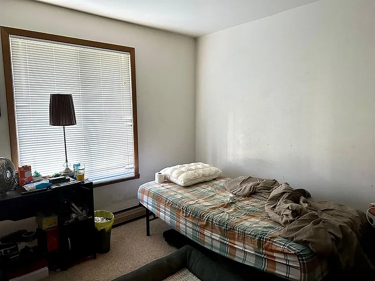 415 Arthur Ct #1 — Photo 10