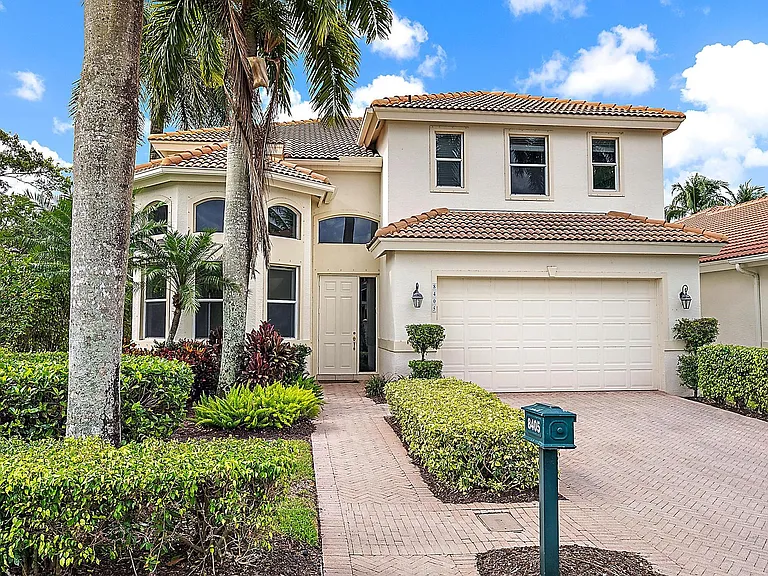 8405 Legend Club Dr — Photo 3