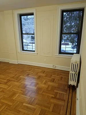 Rented by Grand Group Realty | media 7