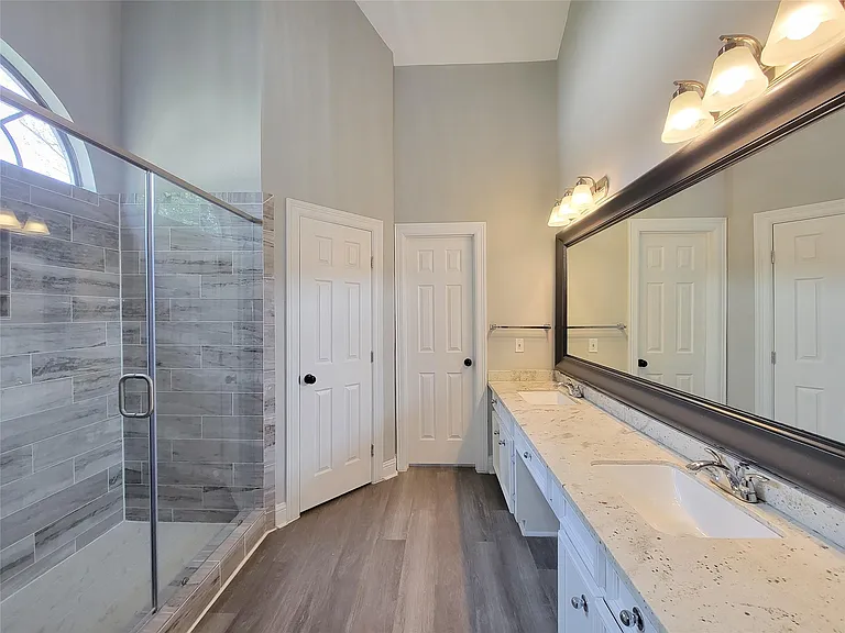 11614 Taos Ln — Photo 37