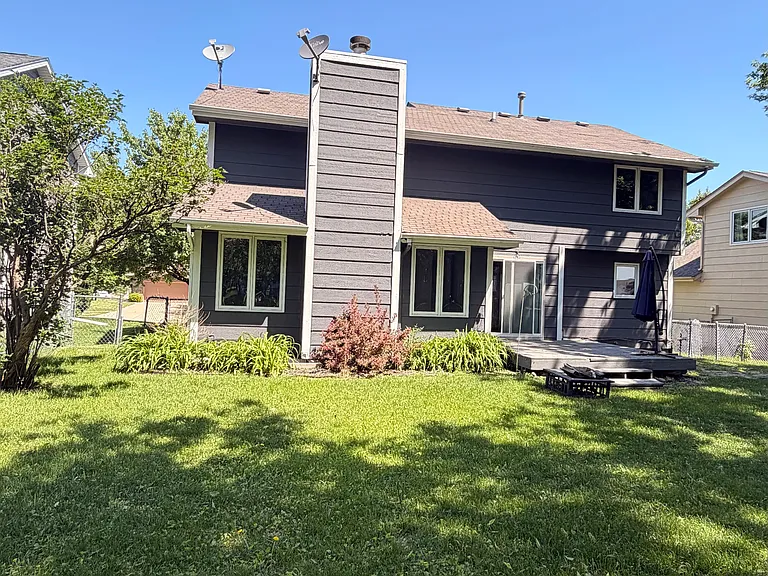 6308 Center St — Photo 2