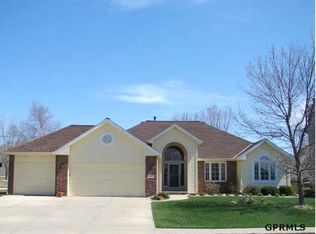 2421 N 151st St, Omaha, NE 68116