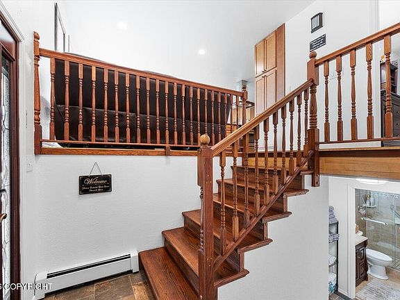 5th image of 4801 Canterbury Way