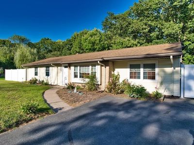 134 Smoke Rise Cir, Swansea, MA, 02777
