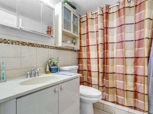 hialeah-florida-43959496 picture