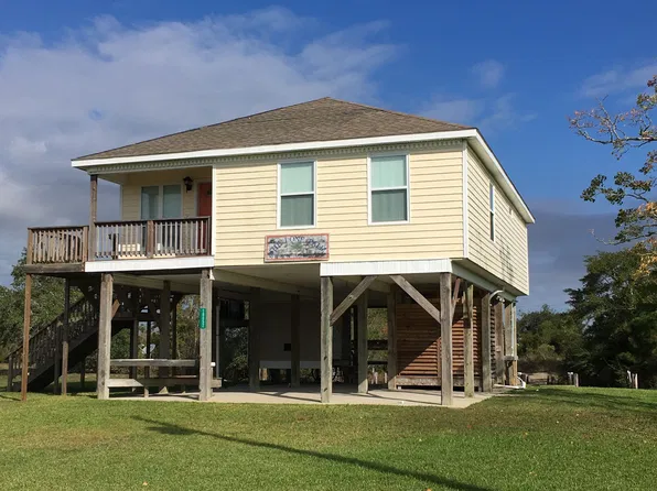 10052 W Park Rd, Bay Saint Louis, MS 39520