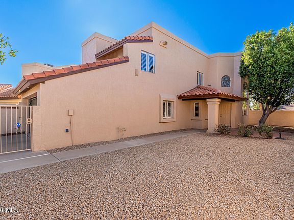 3rd image of 11144 N 108th Pl