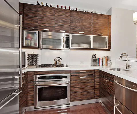 Sold by Compass | media 3