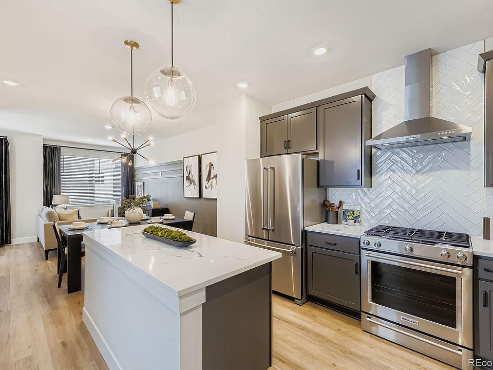 1st image of 15264 W 68th Place
