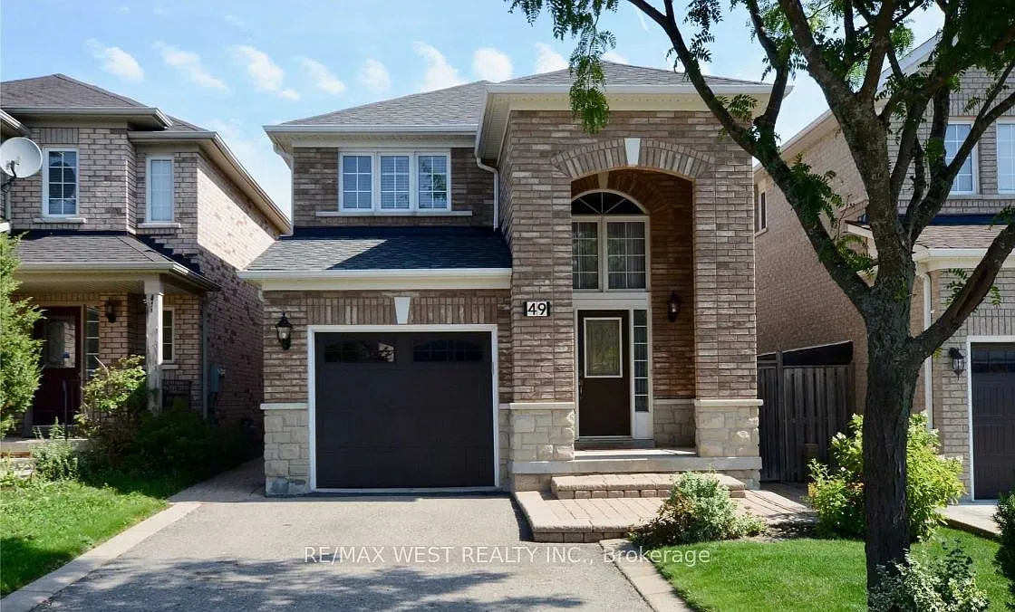 3 bed, $3,200 — Photo 1