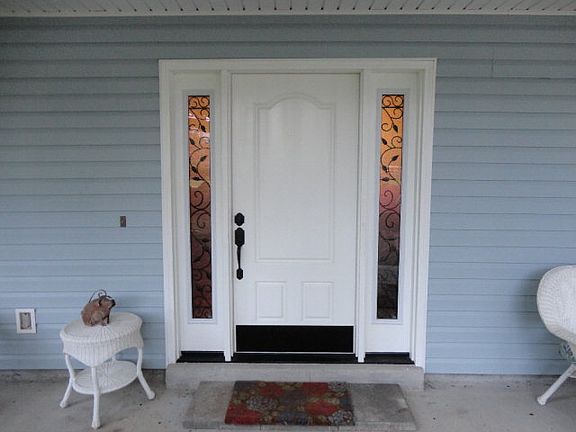 2nd image of 105 Tanglewood Dr