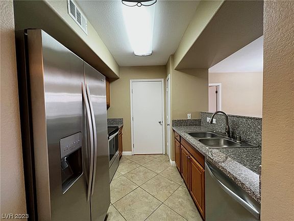 2nd image of 45 Maleena Mesa St APT 1623
