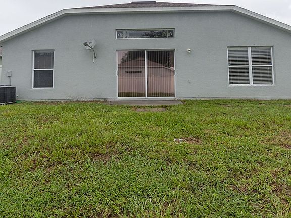 4th image of 10250 Hunters Haven Blvd