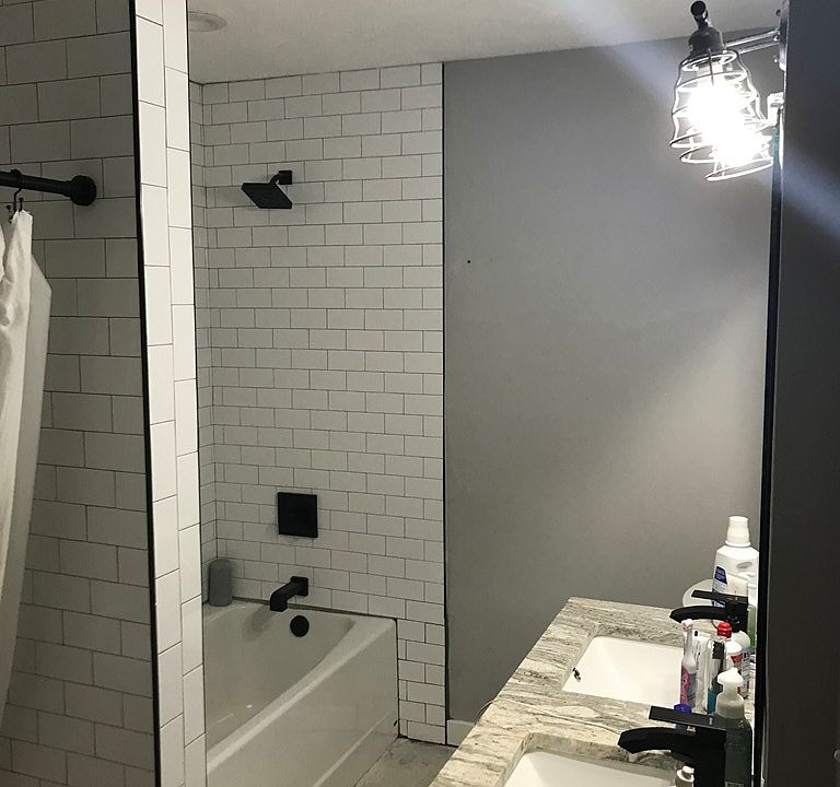 2nd image of 2495 27th St