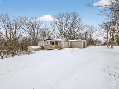 5300 Atlas Rd, Grand Blanc, MI, 48439